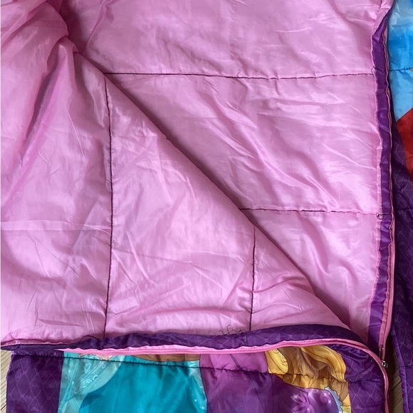 Disney Princess 50⁰ Fahrenheit Fearless Dreamers Kids Stylish Cozy Sleeping Bag - Picture 3 of 3